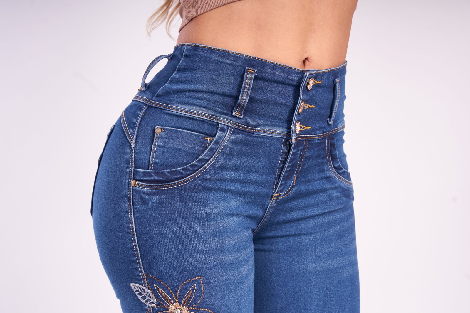 Jean Malibu - Image 10